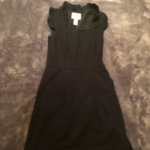 Black dress, ruffle sleeves